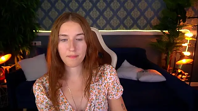 MirellEmber live cam on StripChat