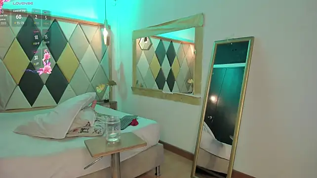 SamanthaFerrer_ live cam on StripChat