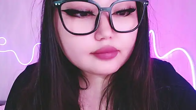 yourmermaidd live cam on StripChat