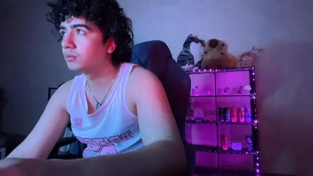 _ELIGOS_ live cam on StripChat