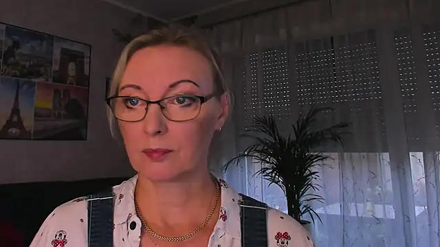 vanessa_chat live cam on StripChat