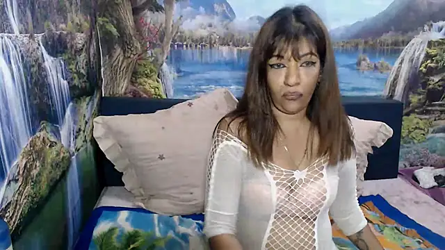 indianaqua live cam on StripChat