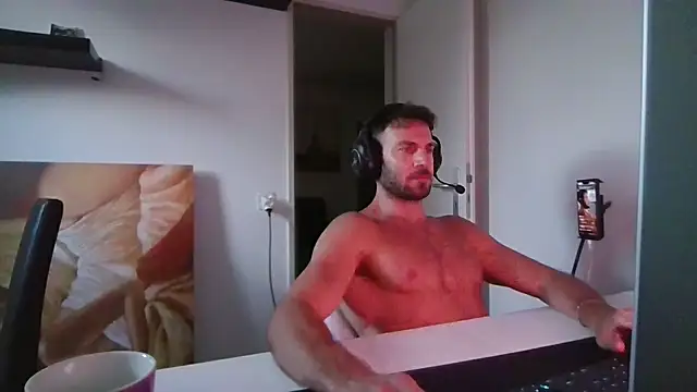 alpha-hunk live cam on StripChat