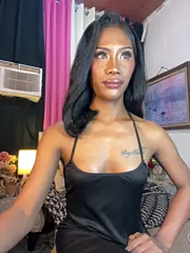 Tarah_victoria_collins live cam on StripChat