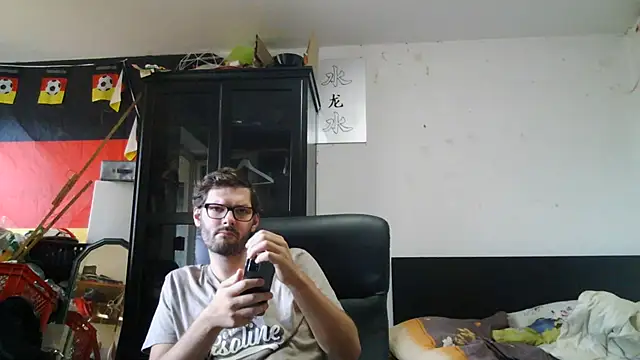 Die-geile-Sau live cam on StripChat