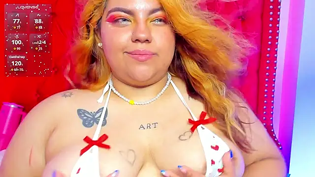 SunnyHoney_ live cam on StripChat