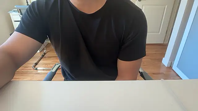 jungcock3210 live cam on StripChat
