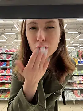 Dina_Tease