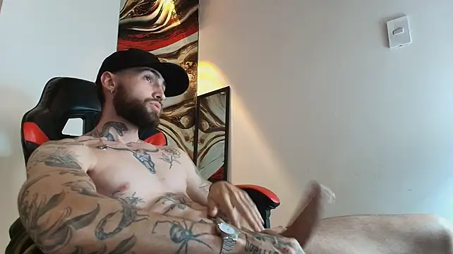 Luke_davis01 live cam on StripChat