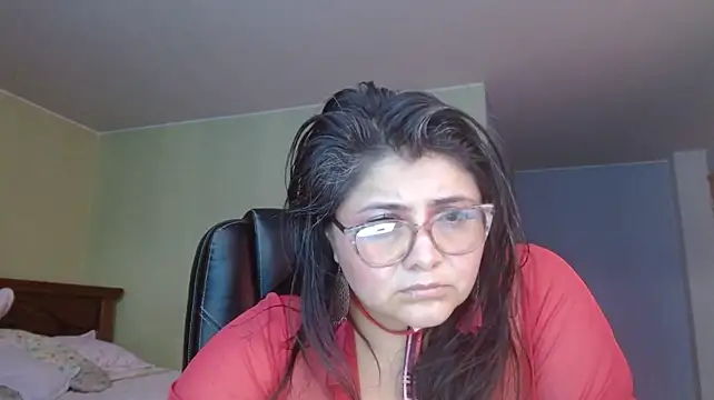 Mafe_Taylor live cam on StripChat