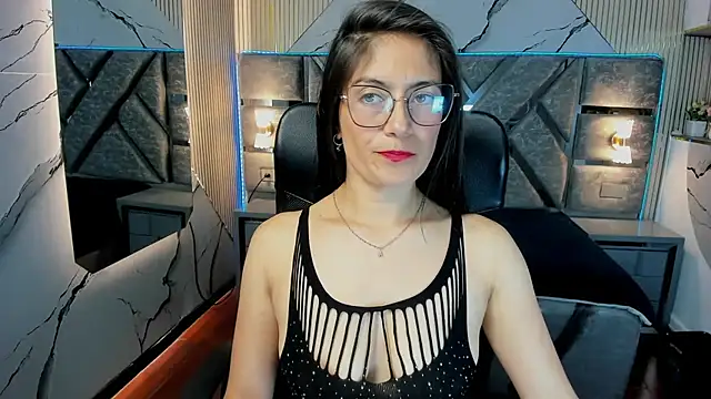 AnnyMilet_ live cam on StripChat