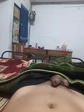 shubhamkumaraoo live cam on StripChat