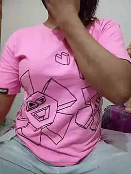 Tanha18 live cam on StripChat