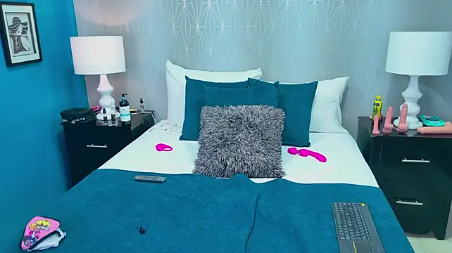 VioletSweetts live webcam
