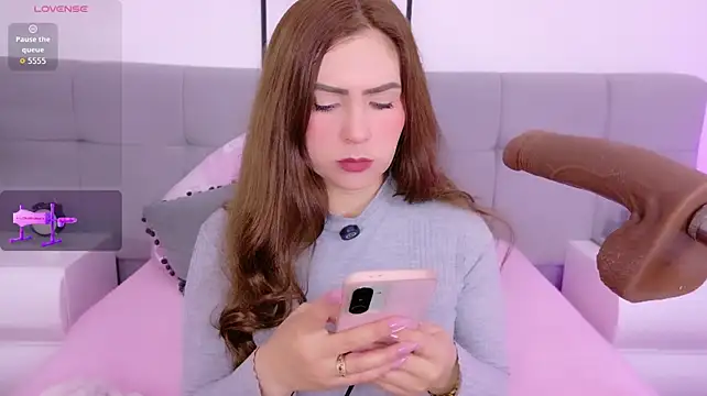 Heraa-Piett live cam on StripChat