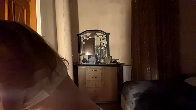 TarenOgilvie live webcam