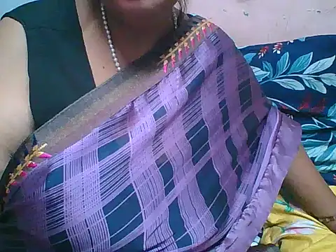 Sweet_ritika143 live webcam