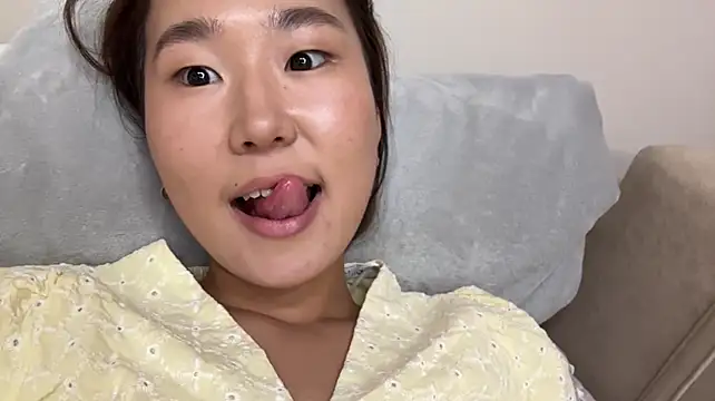 Naomi33