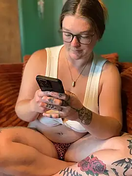 PussiesnCream_ live webcam