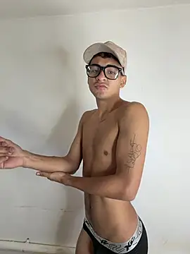 Daniel_Hot276