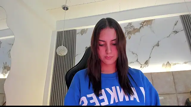 ChaeyounngDae live cam on StripChat