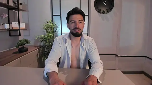 Liam_ashford live cam on StripChat