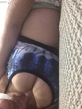 AlevNaz live cam on StripChat
