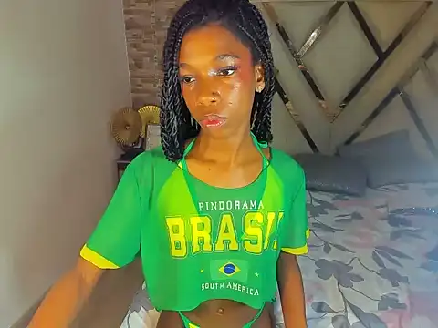 Model: Little_ebonyx