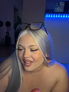 Vixen-Kiss live cam on StripChat
