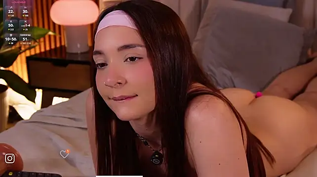 lexiee_grey_ webcam