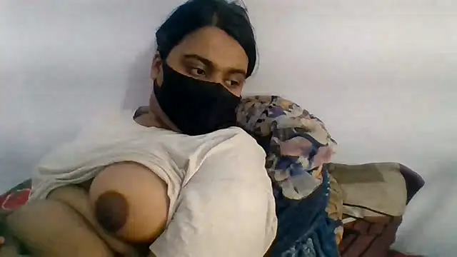Ritu_Raj0 live cam on StripChat