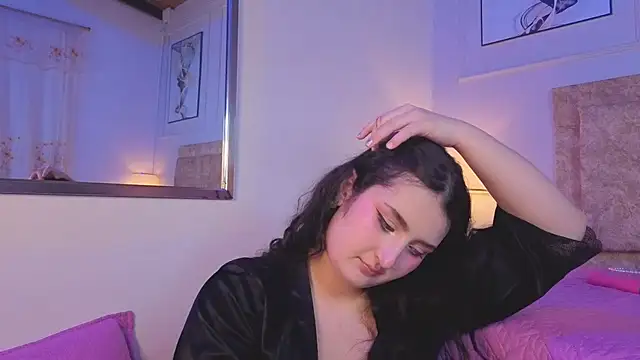 zoe_moon__