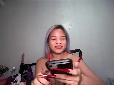 Tina_Slick