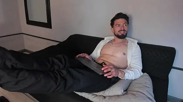 Liam_ashford webcam