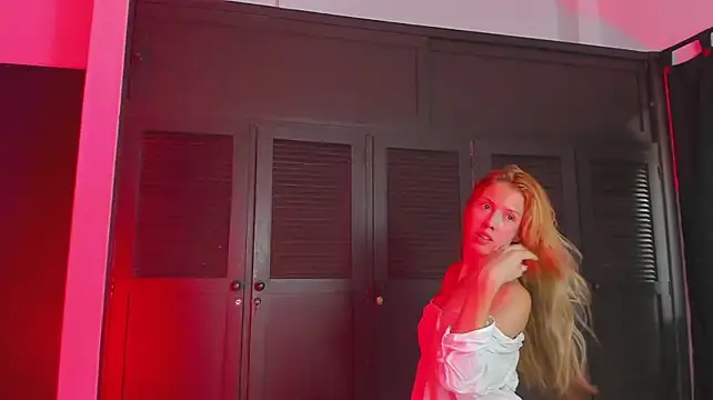 violetsmith1_ webcam