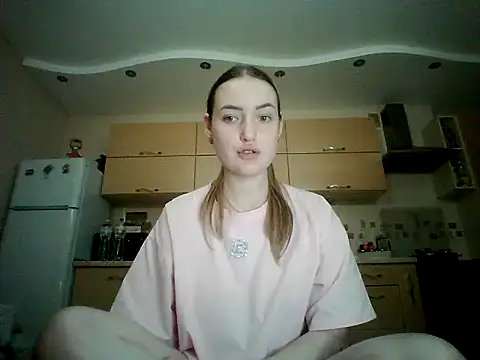 Lisanta live cam on StripChat