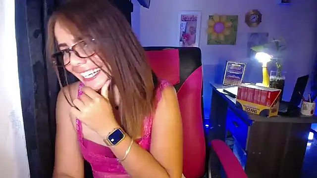 danielle_rose_1 live cam on StripChat