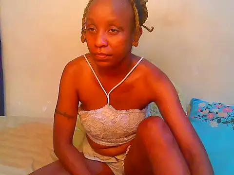 Slim_doli live cam on StripChat