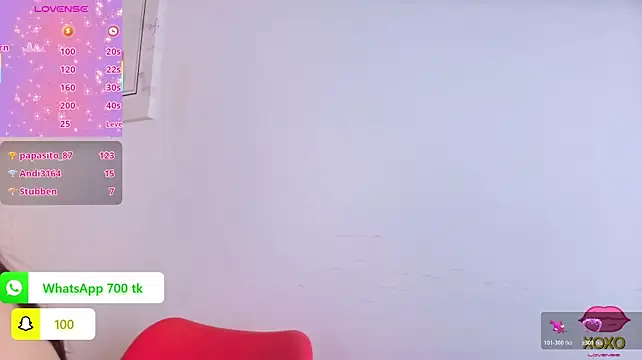 Jeen_Taylor live cam on StripChat