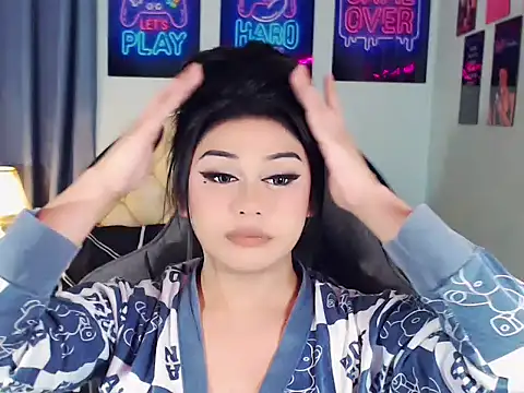 SexxyTsLoverr webcam