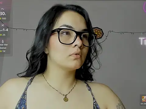 Babe-sofi live cam on StripChat