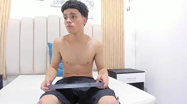 Stiven_Cooper2 live sex cam