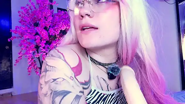 Broklinwhite_