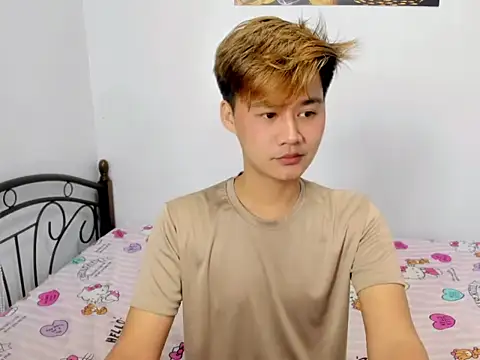 urasian_jhon (M young) - cum show
