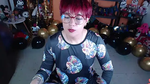 MissMiia2 webcam