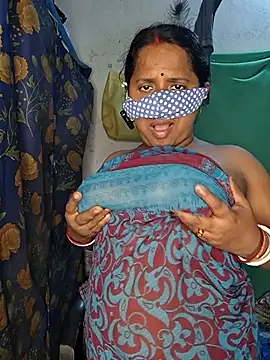Real_Desi_Couple webcam