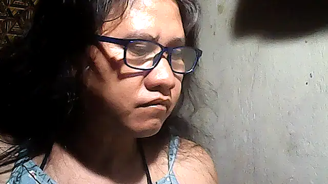 sweetsosie18 live cam on StripChat