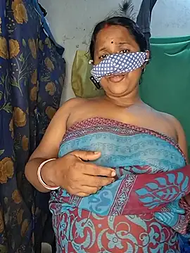 Real_Desi_Couple webcam