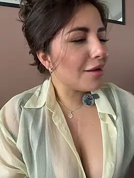 sukhakunis1 (F young) - I love it when you spoil me