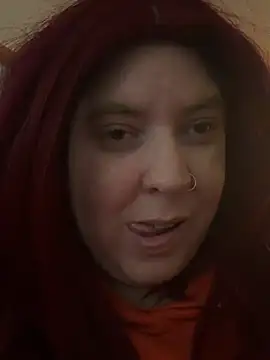 Sexy_Little_SlutAriel live cam on StripChat